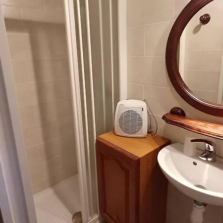 Сasa de vacaciones Maison De Village Proche Centre-ville, Climatisation, 3 Pers. - Fr-1-571-72