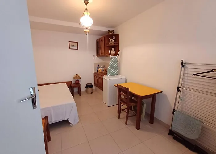 Maison De Village Proche Centre-ville, Climatisation, 3 Pers. - Fr-1-571-72 度假居 *